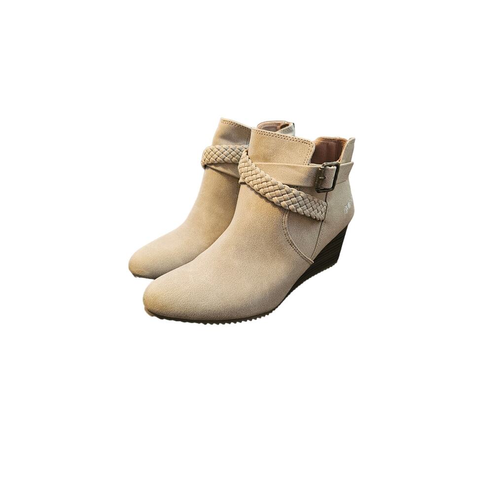Blowfish tan strappy‎ size 7.5 wedge boots- excellent